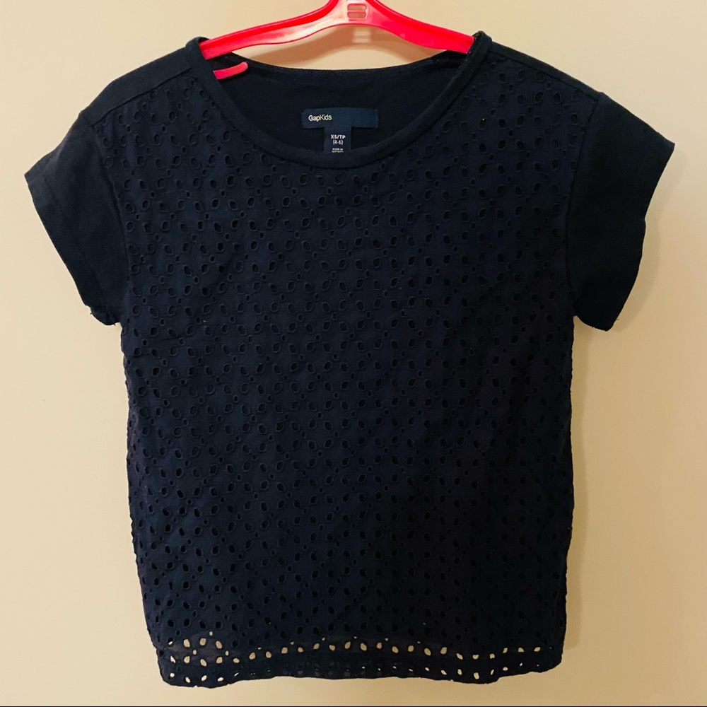 Gap - Navy eyelet t-shirt